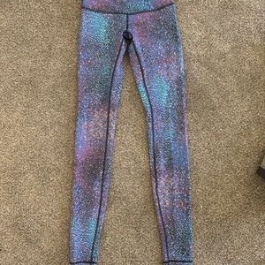 Lululemon multi strive, wonder unders, size 4